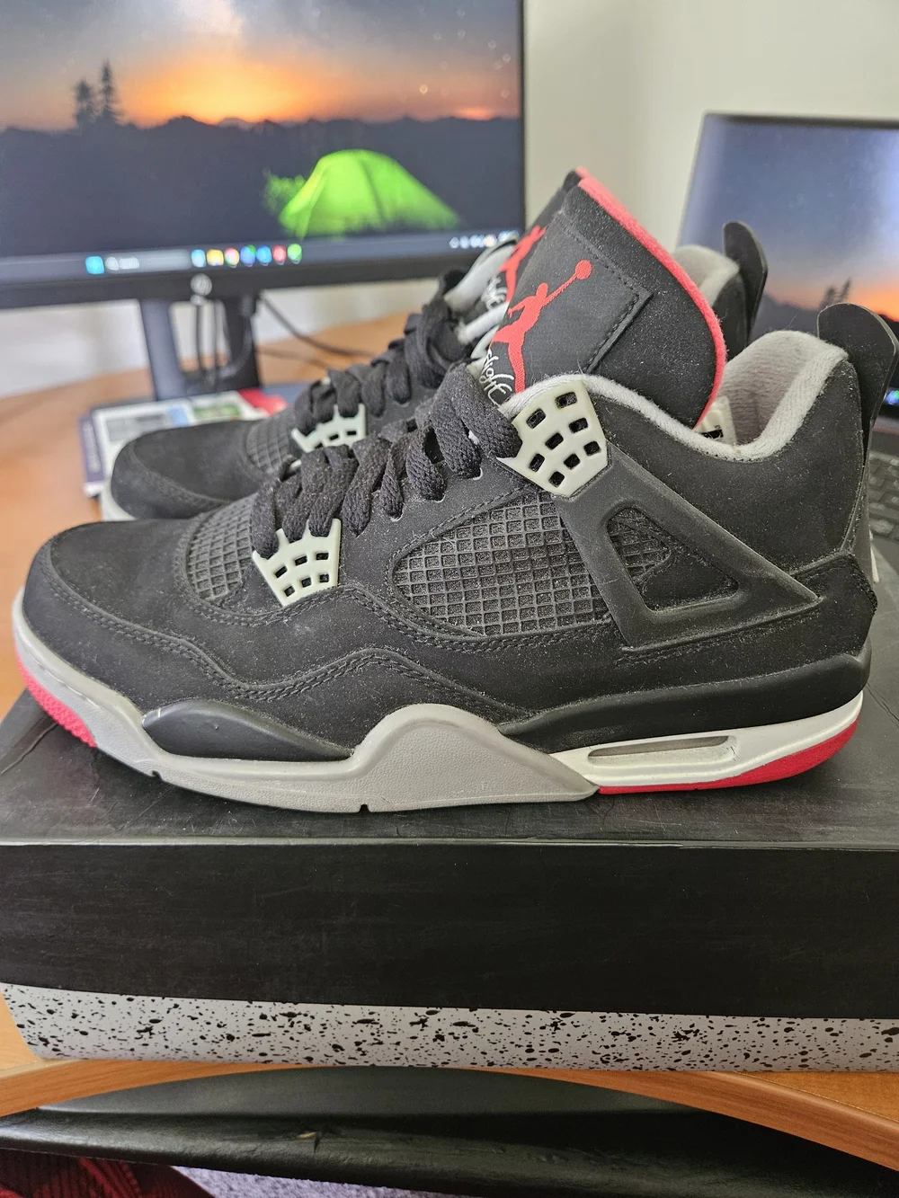 Jordan Air Jordan 4 Retro Bred Black Cement Grey Fire Red 2012 308497-089 - 7.5M